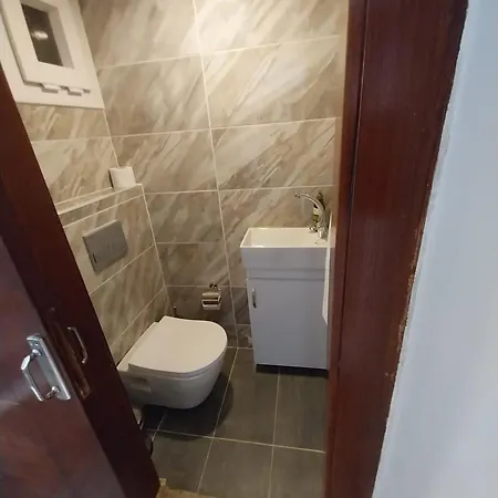 Beautiful Stone In Cool District İzmir