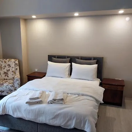 Appartement Beautiful Stone In Cool District