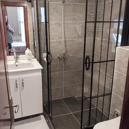 Beautiful Stone In Cool District Appartement