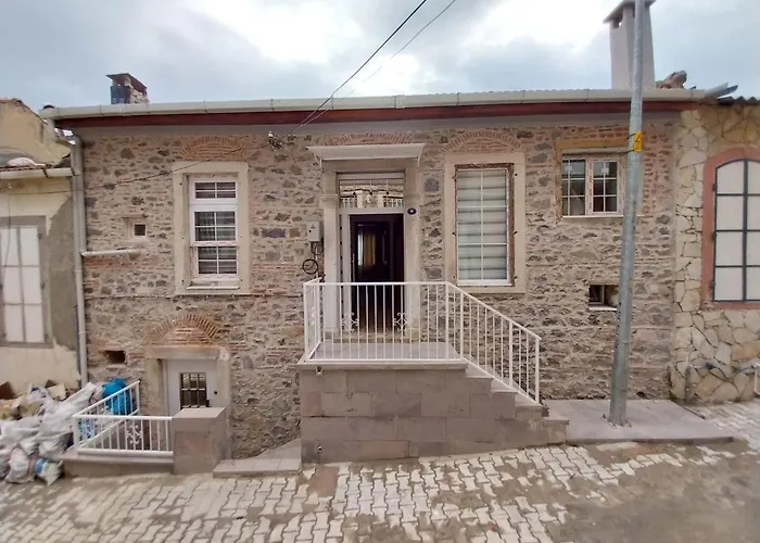 Beautiful Stone In Cool District شقة