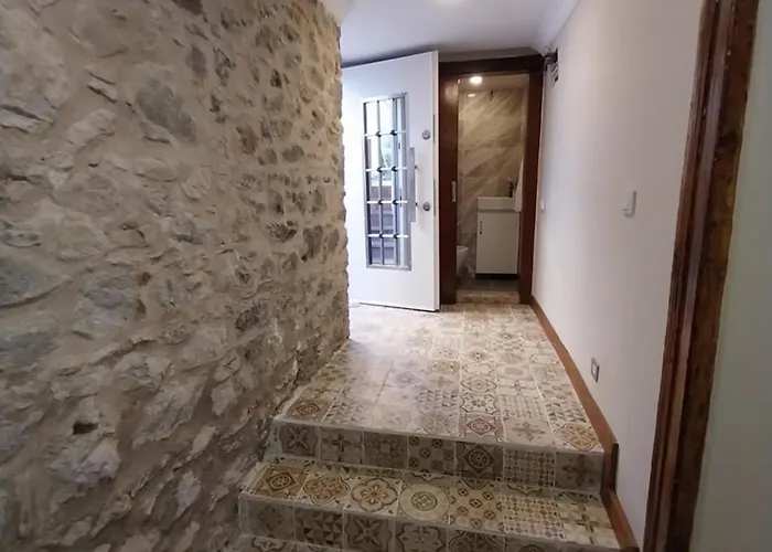 Beautiful Stone In Cool District شقة *